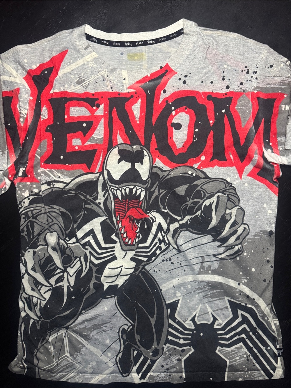 Marvel Venom Graphic T-Shirt in Gray, Black & Red